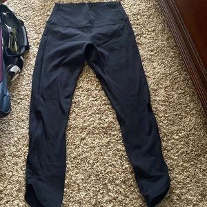 Savvi Cropped Yoga Pants
